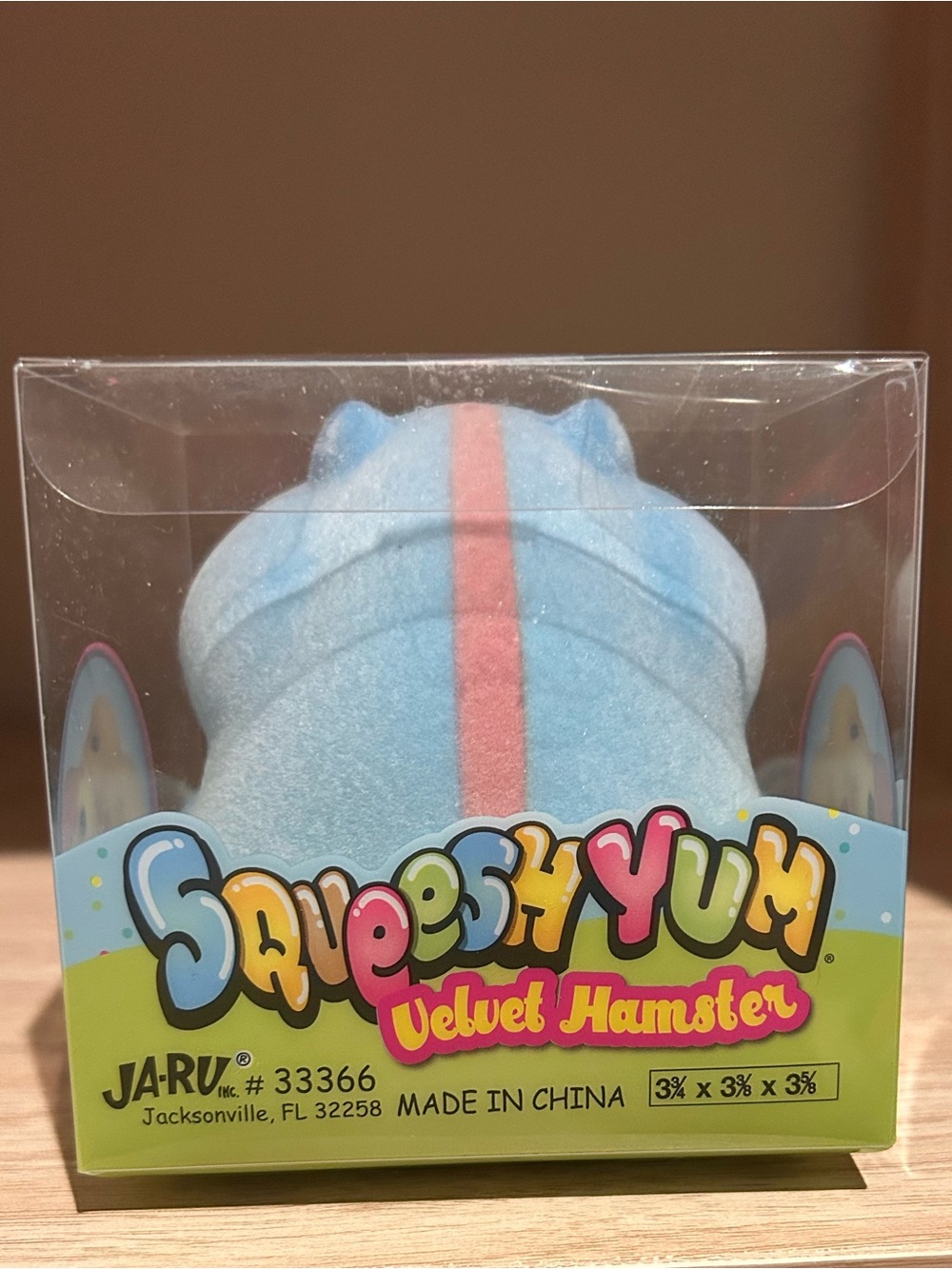 Squishy Velvet Hamster - Squeesh Yum - Picture 2 of 4